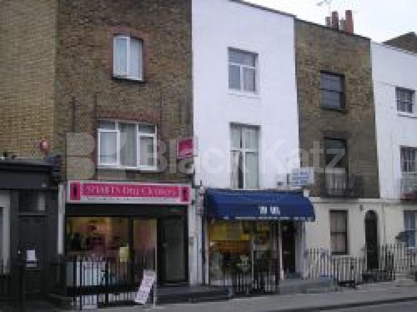 			1 Bedroom, 1 bath, 1 reception Flat			 Parkway, CAMDEN NW1